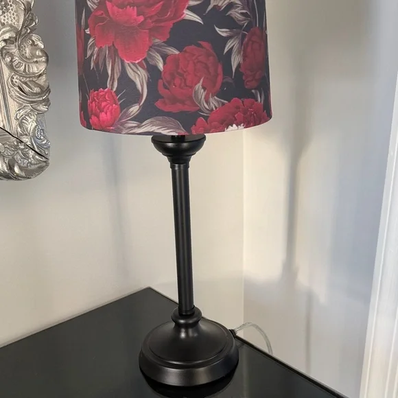 Floral Black and Red Table Lamp - Picture 3 of 4
